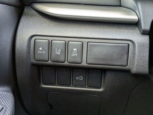 Used 2024 Mitsubishi Eclipse Cross SE image 28