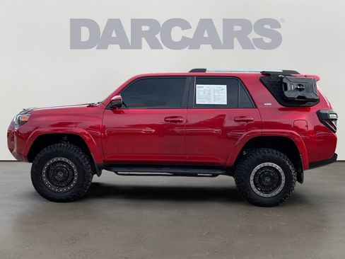 Used 2024 Toyota 4Runner SR5 RWD image 4