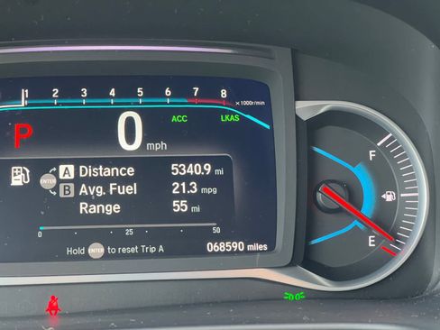 Used 2022 Honda Pilot Special Edition image 9