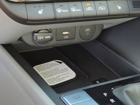 New 2026 Hyundai Elantra SEL Sport Premium FWD image 33