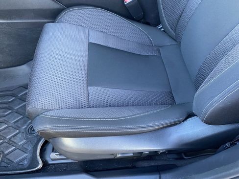 Used 2023 Subaru Outback Premium image 30