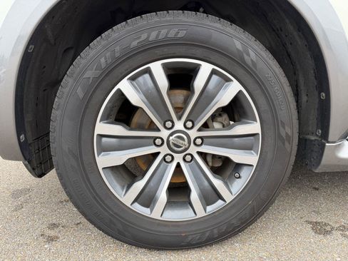 Used 2018 Nissan Armada SL AWD/4WD image 25