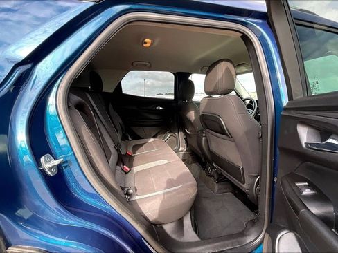 Used 2021 Chevrolet TrailBlazer LT w/ Convenience Package FWD image 21