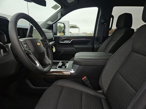New 2026 Chevrolet Silverado 3500 LT w/ Safety Package image 11