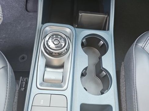 New 2026 Ford Maverick Lariat w/ Black Appearance Package image 18