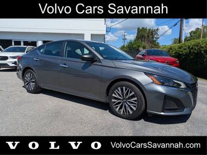 Used 2025 Nissan Altima 2.5 SV