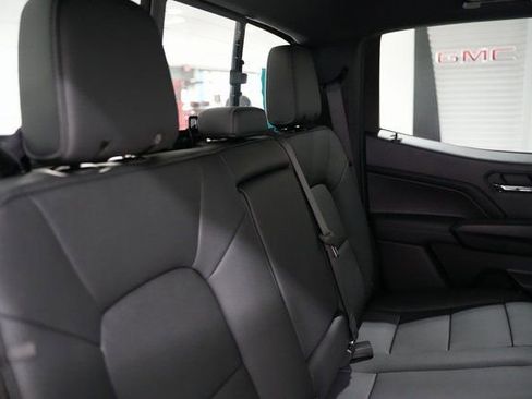 New 2026 GMC Canyon Elevation w/ Convenience Package image 16