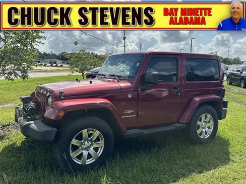 Used 2012 Jeep Wrangler Sahara w/ Connectivity Group AWD/4WD image 1