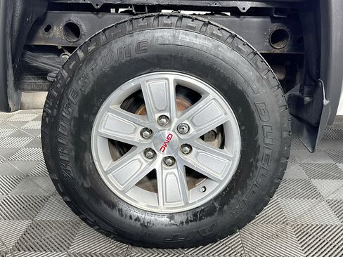 Used 2018 GMC Sierra 1500 2WD Regular Cab image 25