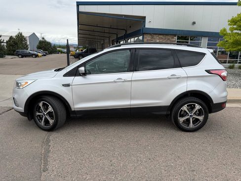 Used 2018 Ford Escape SEL AWD/4WD image 2
