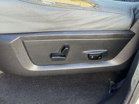 Used 2016 RAM 1500 Big Horn RWD image 30