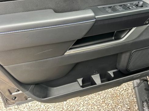 Used 2025 Toyota Tundra Platinum image 34