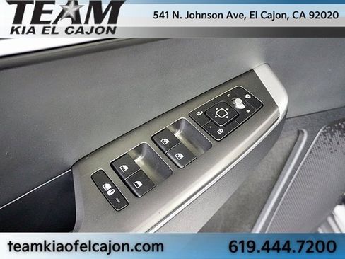 Certified 2022 Kia EV6 Light image 23