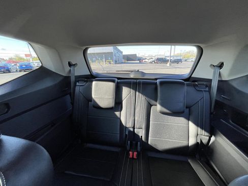 Used 2021 Volkswagen Atlas SE w/ Panoramic Sunroof Package AWD/4WD image 17