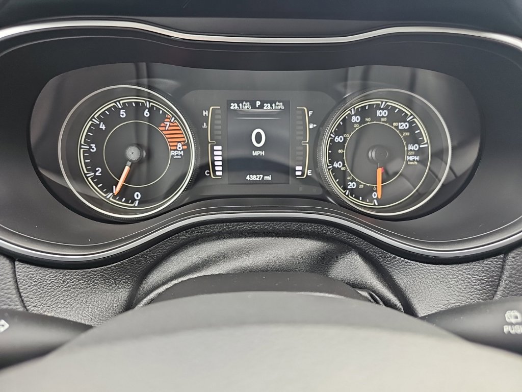Certified 2021 Jeep Cherokee Latitude Lux AWD/4WD image 28