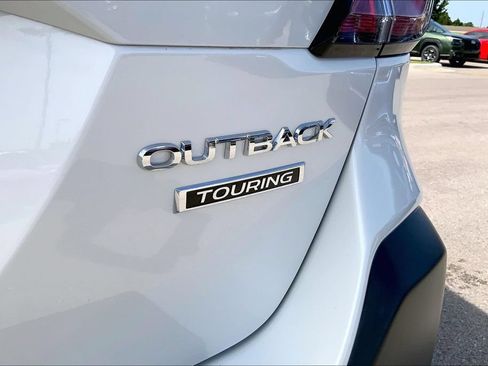 Used 2023 Subaru Outback Touring AWD/4WD image 23