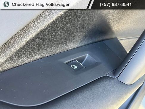 New 2026 Volkswagen Tiguan SE R-Line image 26