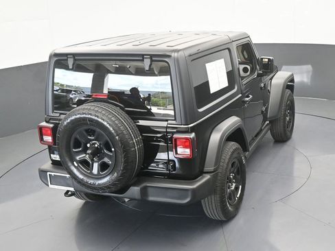 Used 2025 Jeep Wrangler Sport image 45