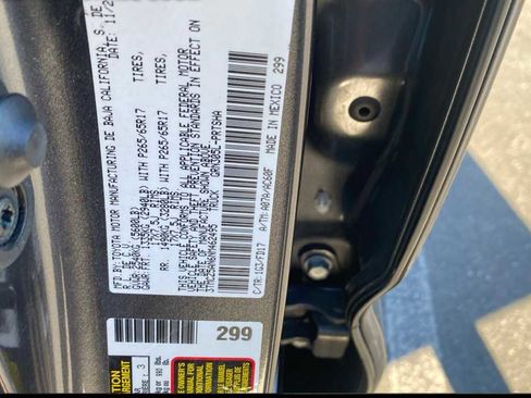 Used 2022 Toyota Tacoma TRD Sport image 4