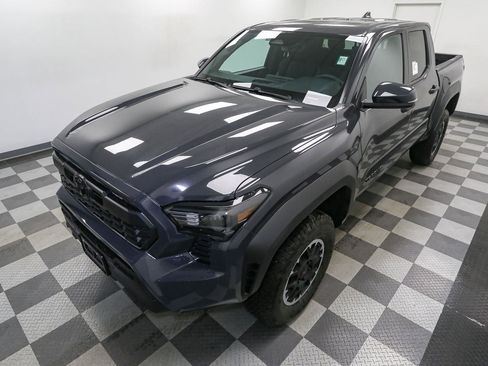 New 2026 Toyota Tacoma TRD Off-Road image 6