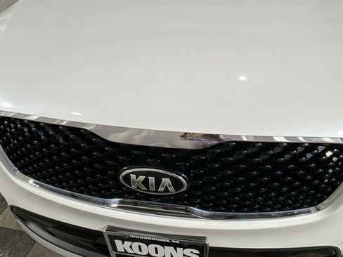 Used 2017 Kia Sorento EX w/ EX Advanced Touring Package image 12