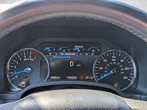 Used 2021 Ford Expedition XLT image 11