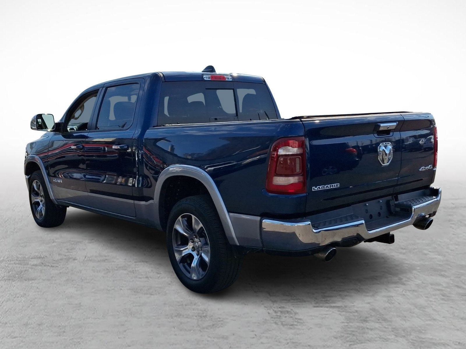 Used 2020 RAM 1500 Laramie AWD/4WD image 4