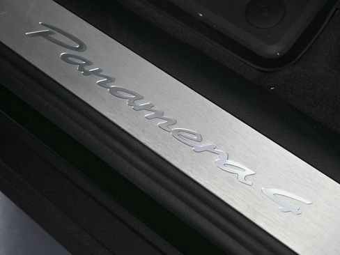 Certified 2026 Porsche Panamera 4 AWD/4WD image 34