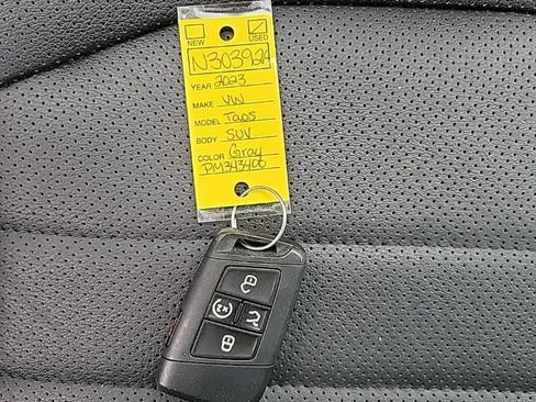 Certified 2023 Volkswagen Taos SEL AWD/4WD image 36