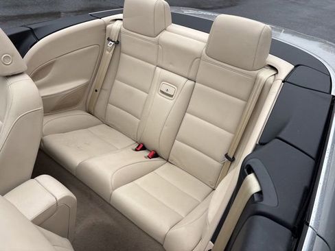 Used 2009 Volkswagen Eos Komfort image 15