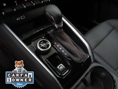 Used 2024 Chevrolet Colorado Z71 w/ Z71 Convenience Package 2 image 15