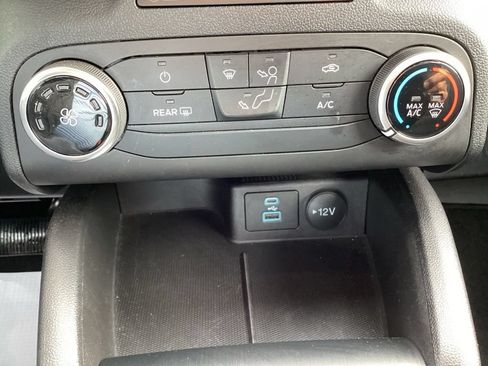 Used 2023 Ford Escape AWD image 17