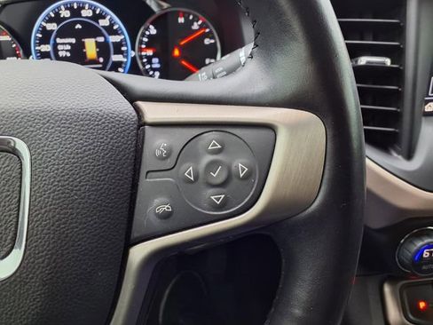 Used 2022 GMC Acadia Denali w/ Denali Technology Package AWD/4WD image 72