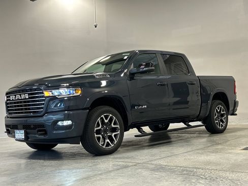 New 2026 RAM 1500 Laramie AWD/4WD image 2