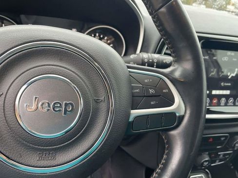 Used 2018 Jeep Compass Limited image 25