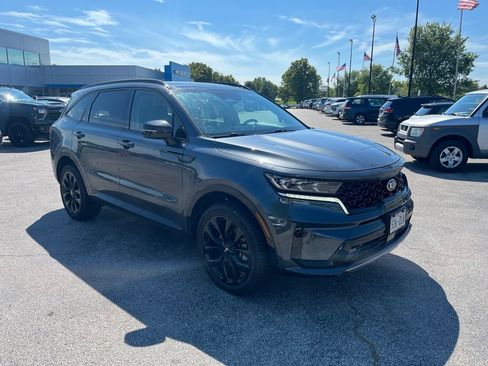 Used 2021 Kia Sorento SX AWD/4WD image 2