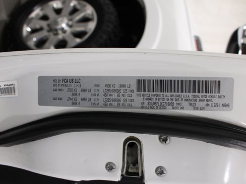 Used 2019 RAM 2500 Laramie AWD/4WD image 36