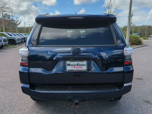 Certified 2021 Toyota 4Runner SR5 Premium w/ Moonroof Package image 5