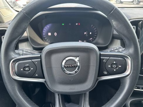 Used 2024 Volvo XC40 B5 Plus w/ Protection Package Premier AWD/4WD image 13