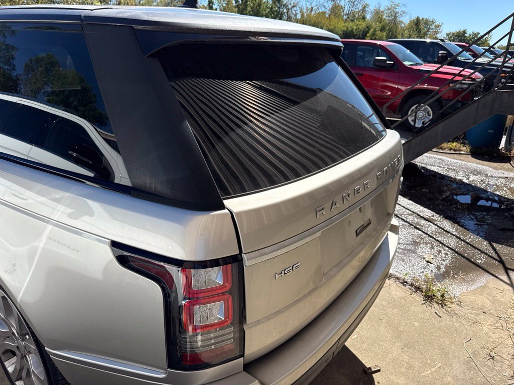 Used 2016 Land Rover Range Rover HSE AWD/4WD image 4