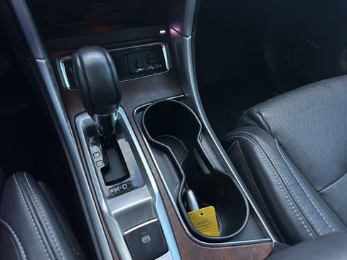 Used 2021 Subaru Ascent Touring w/ Popular Package #2A image 21