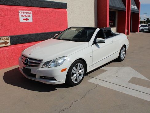 Used 2012 Mercedes-Benz E 350 Cabriolet image 4