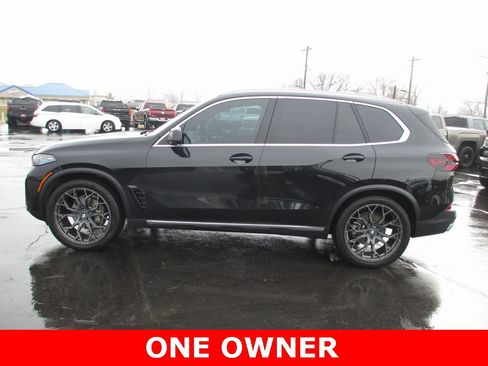 Used 2024 BMW X5 xDrive40i w/ Premium Package image 10