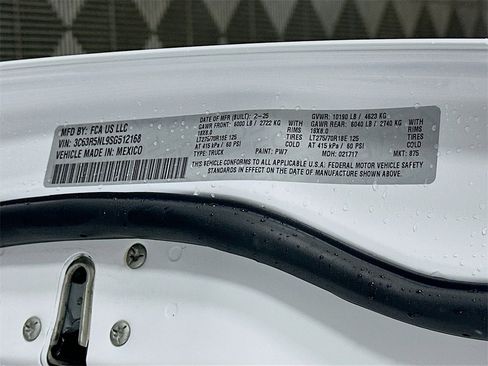 New 2025 RAM 2500 Laramie image 19