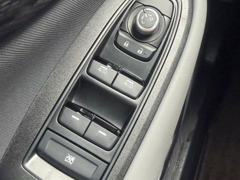 Certified 2025 Subaru Outback Premium AWD/4WD image 18