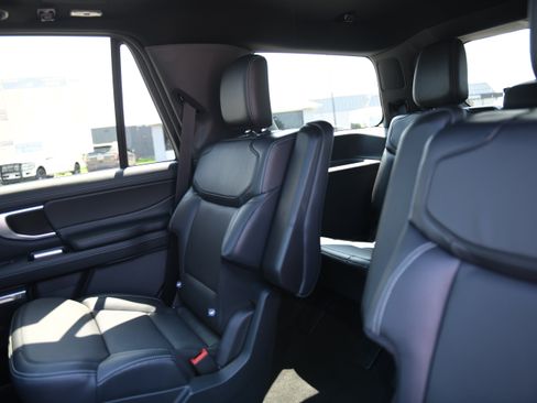 New 2027 Ford Expedition Platinum w/ Stealth Appearance Package RWD image 14