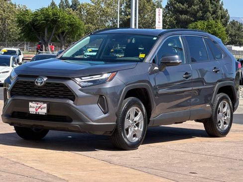 Certified 2024 Toyota RAV4 LE AWD/4WD image 10