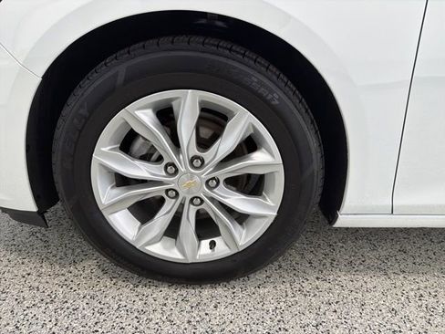 Used 2024 Chevrolet Malibu LT FWD image 34