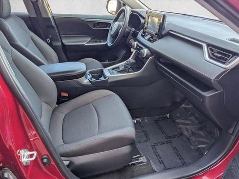 Used 2020 Toyota RAV4 LE w/ All Weather Liner Package image 21