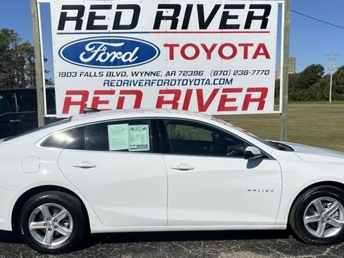 Used 2024 Chevrolet Malibu LS w/ Driver Confidence Package image 1